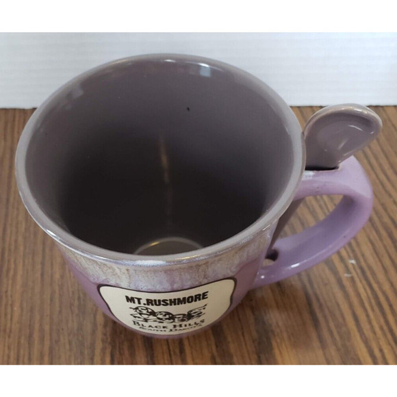 South Dakota Mt Rushmore Purple Souvenir Coffee Cup Tea Mug With Stir Spoon - Picture 2 of 8